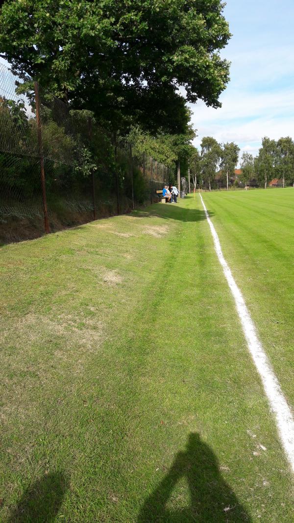 Sportplatz Tensbüttel - Tensbüttel-Röst