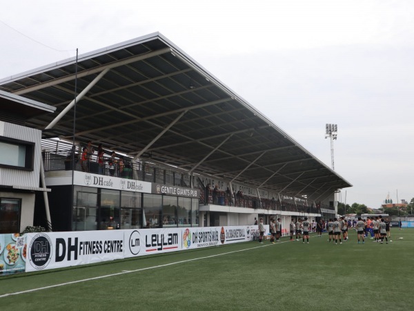 Dynamic Herb-Borromeo Sports Complex - Talisay