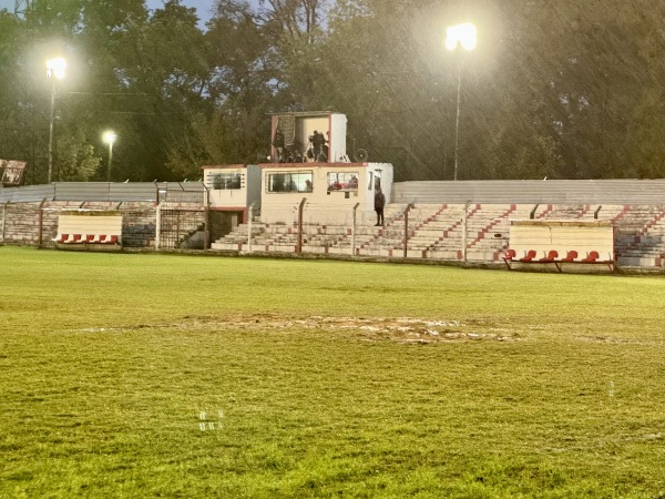 Estadio Liga Mercedina - Mercedes, BA