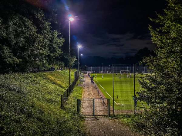 Naturstadion am Finkenkamp - Mülheim/Ruhr-Heimaterde