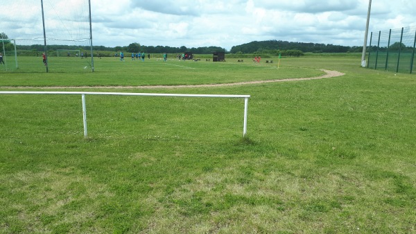 Sportplatz Möllenhagen - Möllenhagen