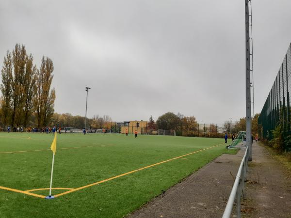 BVB-Stadion Nebenplatz - Berlin-Lichtenberg
