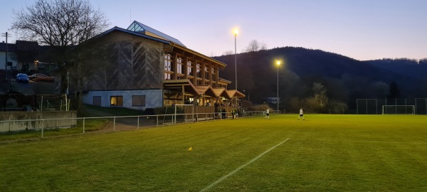 Sportplatz Beuchener Weg - Buchen/Odenwald-Hettigenbeuern