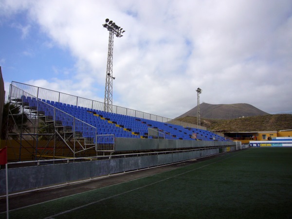 Campo de Fútbol La Palmera - San Isidro, Tenerife, CN