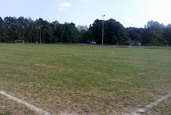 Sportanlage Weißer Moorweg B-Platz - Hassendorf