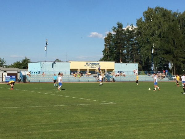 Boisko w Zabrzegu - Zabrzeg
