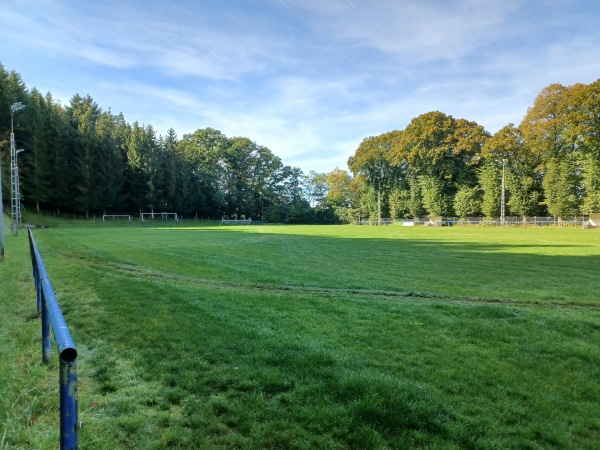 Sportplatz am Bürgerhaus - Weinbach
