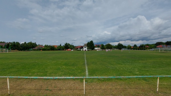 Boisko w Baczyna - Baczyna