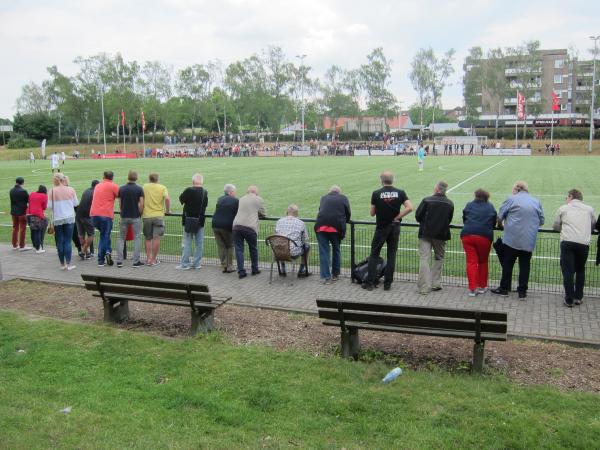 Reinhart von Hymmen-Sportanlage - Erkrath-Unterfeldhaus