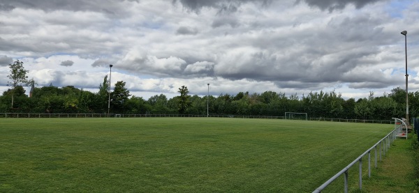 Heinz-Waldow-Stadion B-Platz - Schönwalde/Bungsberg