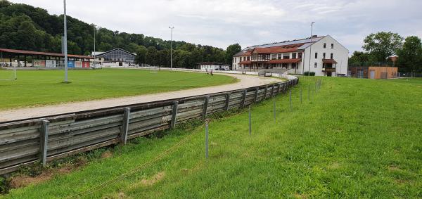 Isar-Wald-Stadion Nebenplatz 1 - Dingolfing