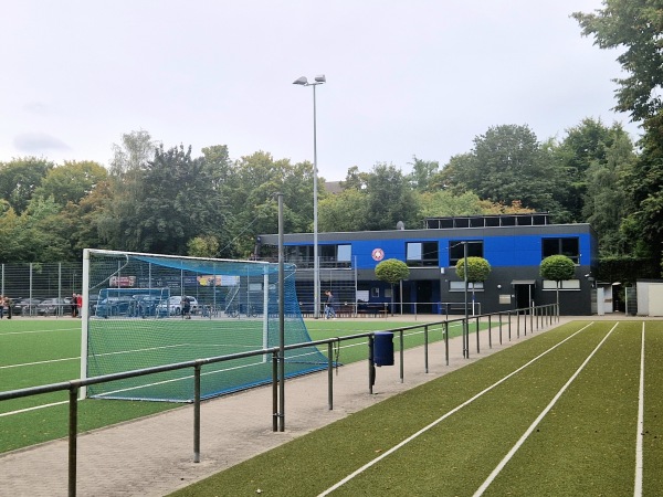 Sportplatz Beethovenstraße - Hamburg-Barmbek