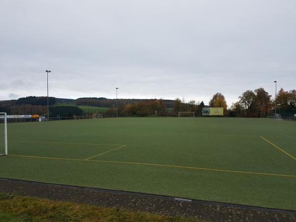 Sportplatz Oberveischede - Olpe-Oberveischede