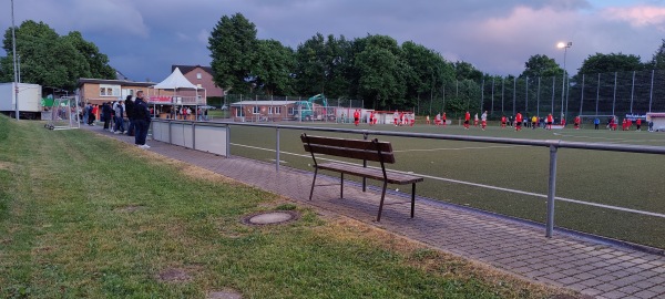 Sportplatz Quellenstraße - Alsdorf-Warden