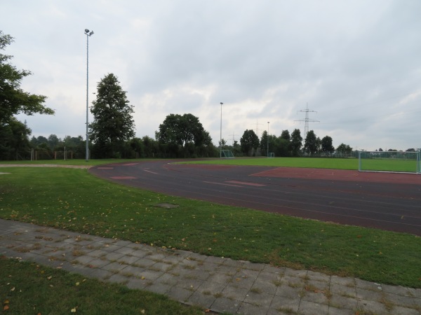Schulsportanlage - Stadtbergen