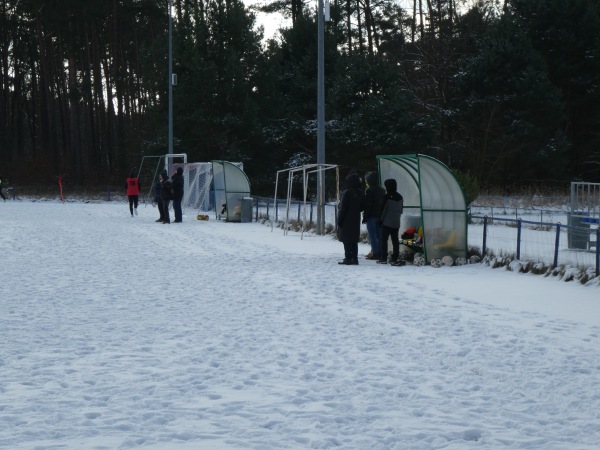 Boisko w Świdnicy obok - Świdnica (zielonogórski)
