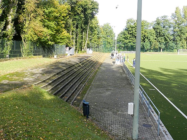 Wilhelm-Haneke-Stadion - Essen/Ruhr-Kupferdreh