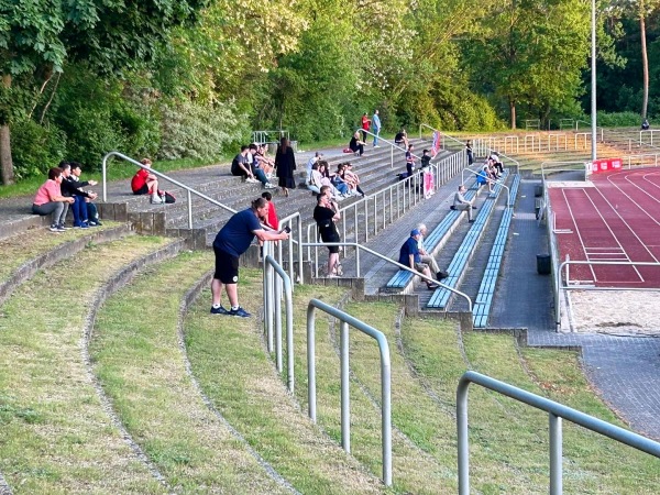 Sportparkstadion Neu-Isenburg - Neu-Isenburg