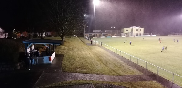 Sportplatz am Märchen - Binsfeld/Eifel