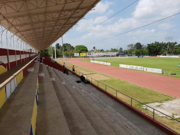 Estadio Olímpico El Cóndor - La Vega