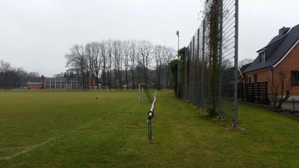 Sportplatz an der Schule - Dassendorf