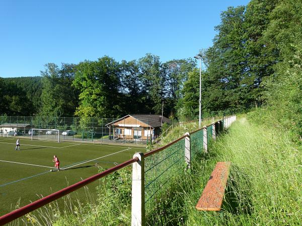 Sportplatz Gilsbacher Straße - Burbach/Siegerland-Wahlbach