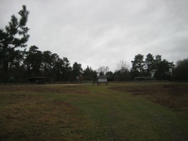 Sportplatz Am Weinberg - Wolmirstedt-Farsleben