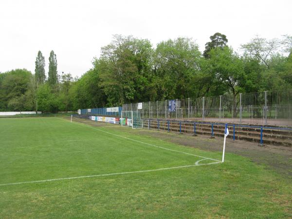 Sportplatz Kienfichten - Dessau-Roßlau