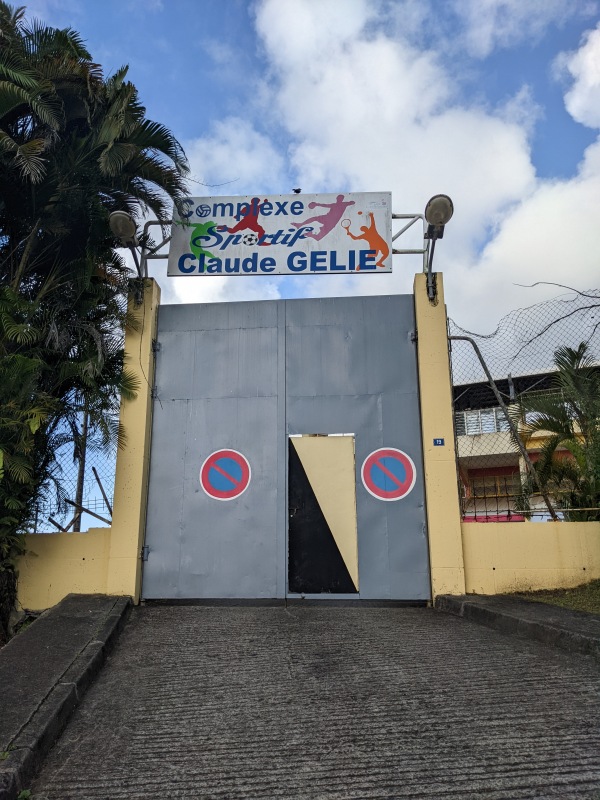 Stade Claude Gélie - Sainte-Marie