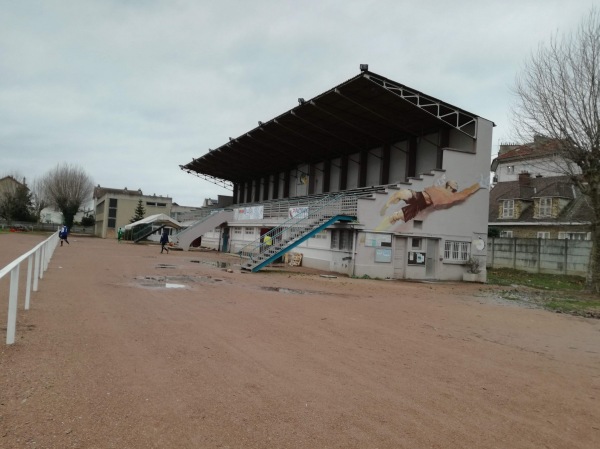Stade Gérard Roussel - Villeneuve-Saint-Georges