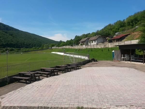 Stadion TJ Cementár - Horné Srnie