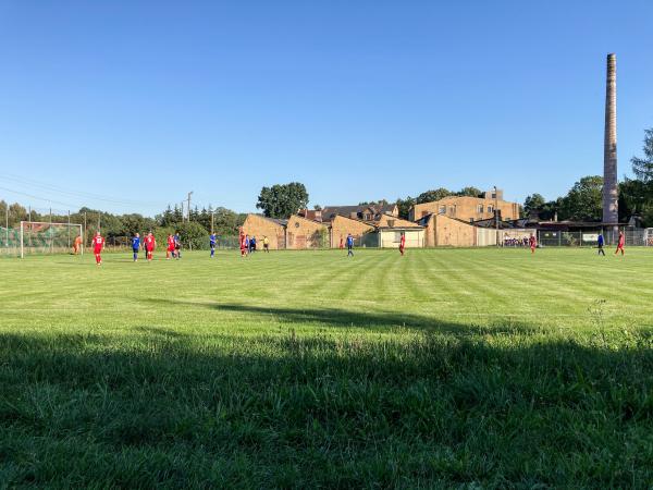 Boisko w Lipinki Łużyckie - Lipinki Łużyckie