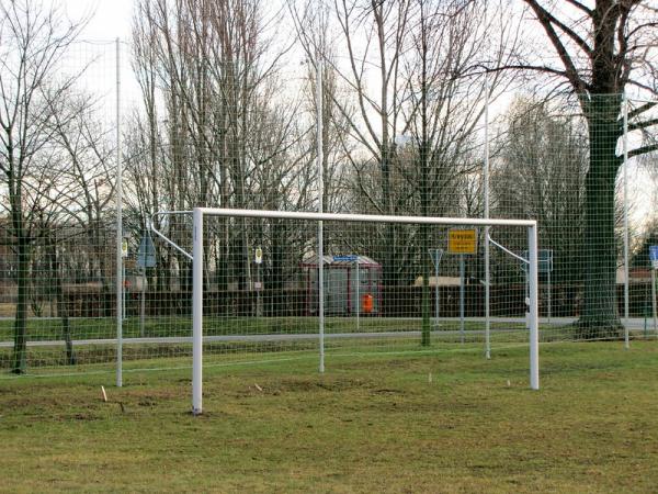 Sportplatz Merseburger Straße - Leuna-Kreypau