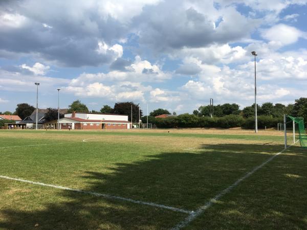 Sportplatz Groß Rheide - Groß Rheide