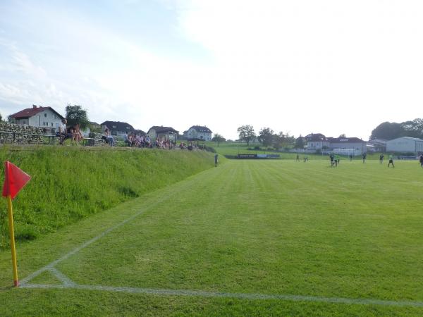 Sportplatz Viehdorf - Viehdorf