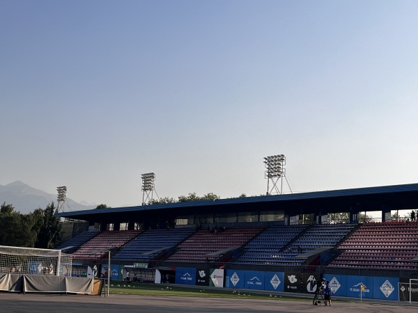 Stadion Han-Taniri - Almatı (Almaty)