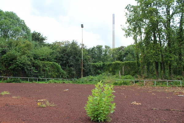 Kampfbahn am Römerhof Nebenplatz - Duisburg-Walsum-Vierlinden