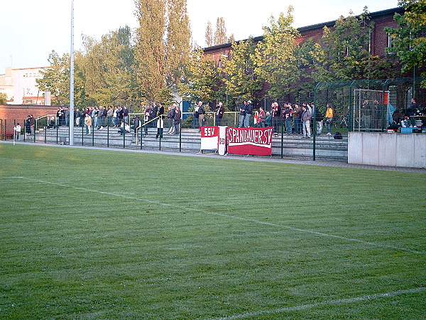 Stadion Neuendorfer Straße - Berlin-Spandau