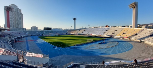 Suwon Stadium - Suwon