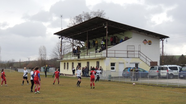Futbalove ihrisko Tesáre - Tesáre