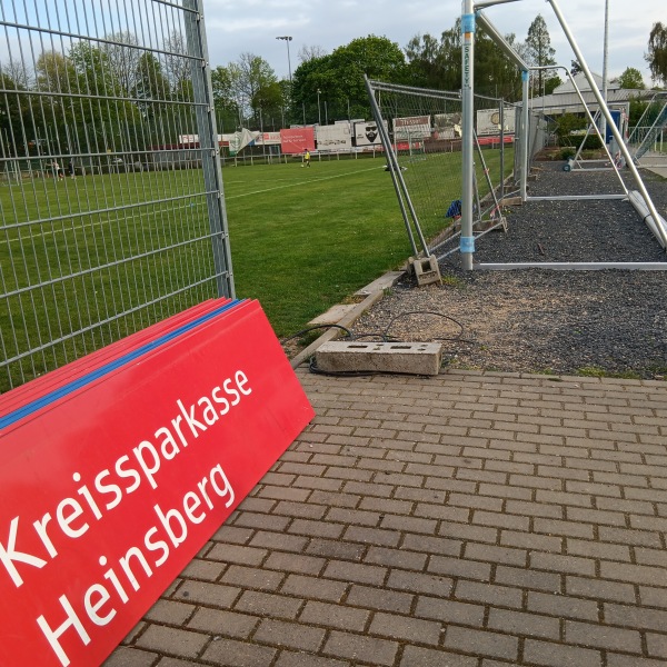 Willy-Stein-Stadion Nebenplatz 1 - Erkelenz