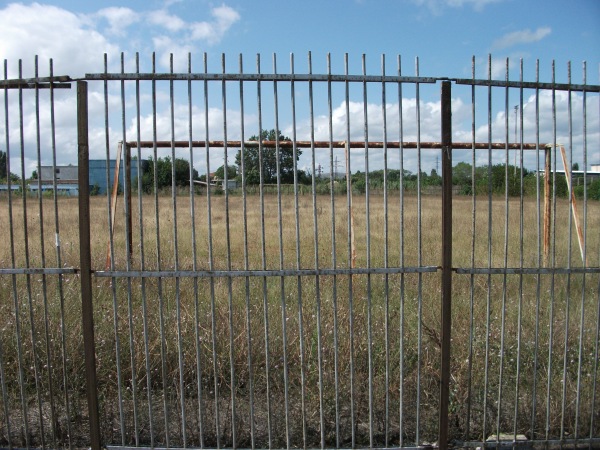 Stadion Chernomorets pŭrvi pomoshten teren - Burgas