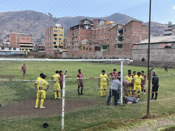 Estadio Municipal José Santos Tamayo el Hueco - Cusco
