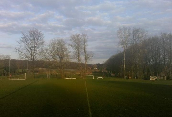 Sportplatz an der Grundschule B - Rosengarten bei Harburg-Vahrendorf