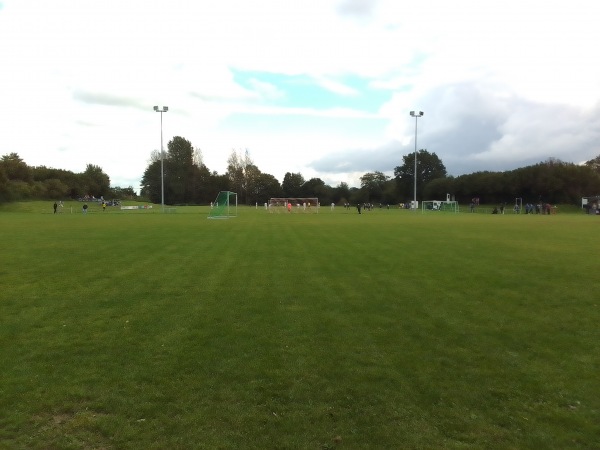 Sportzentrum Tungendorf B-Platz - Neumünster-Tungendorf