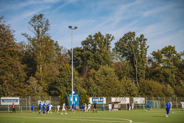 Sportanlage Freudenberg Platz 2 - Wuppertal-Grifflenberg