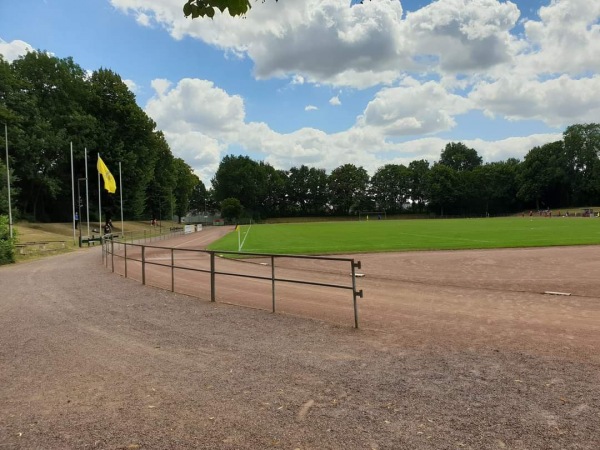 Theodor-Klein-Sportanlage - Neuss-Rosellen