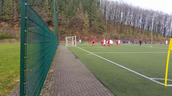 Sportplatz Im Hespel - Sundern/Sauerland-Allendorf