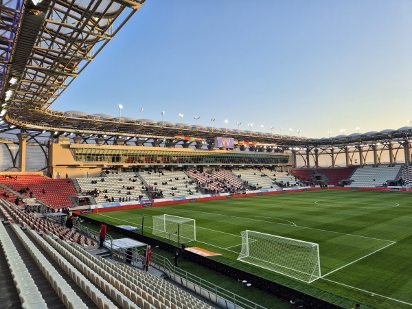 Jaber Mubarak Al-Hamad Al-Sabah Stadium - Madīnat al-Kuwayt (Kuwait City)