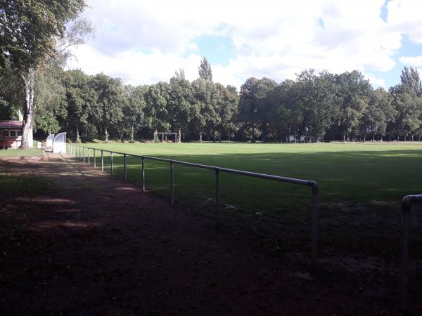 Stadion Güsten Nebenplatz - Güsten